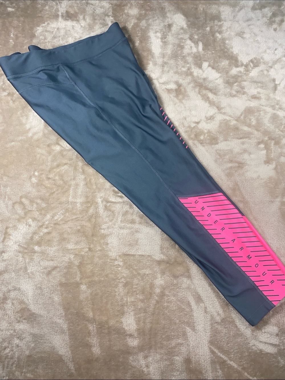Under Armour Women's Gray yoga Leggings with Pink Logo Panel